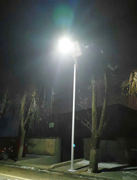 积石山县两当太阳能路灯项目