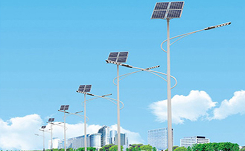 北方冬季两当太阳能路灯的保养要点
