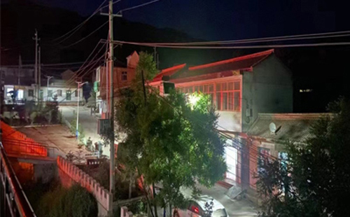 两当太阳能路灯防雷接地做法详解