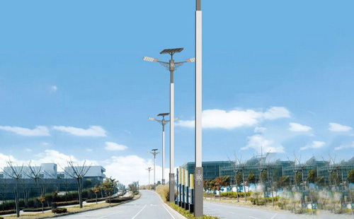 两当太阳能路灯前半夜亮后半夜暗的真相：控制器分时调光机制