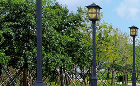 太阳能两当庭院灯价格为何差三倍？关键看这几点